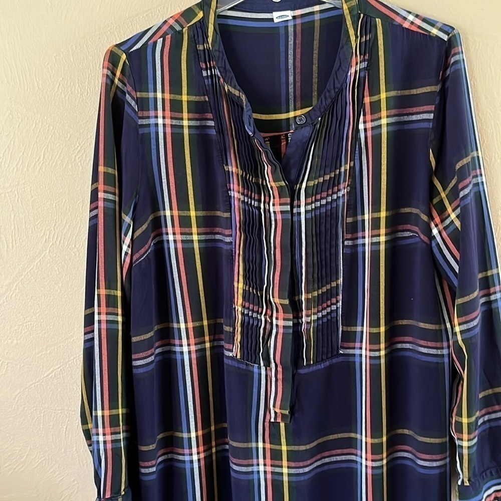 Old Navy Shirt Dress Size XL Pleaded Front Long Sleeves Button Front Navy Plaid - Picture 2 of 14